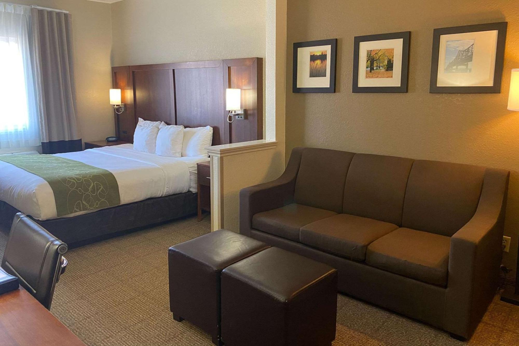 Comfort Suites Peoria I-74 Extérieur photo